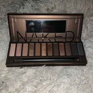 Urban decay Naked it has never been used and it’s discontinued.